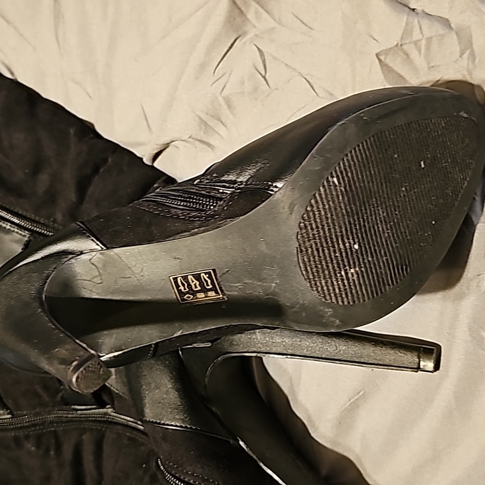 WOMEN'S OVER THE KNEE PLATFORM BOOTS - Picture 3 of 3
